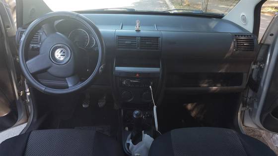 VOLKSWAGEN FOX 1.0 MI 8V FLEX 4P MANUAL VOLKSWAGEN FOX 1.0 MI 8V FLEX 4P MANUAL